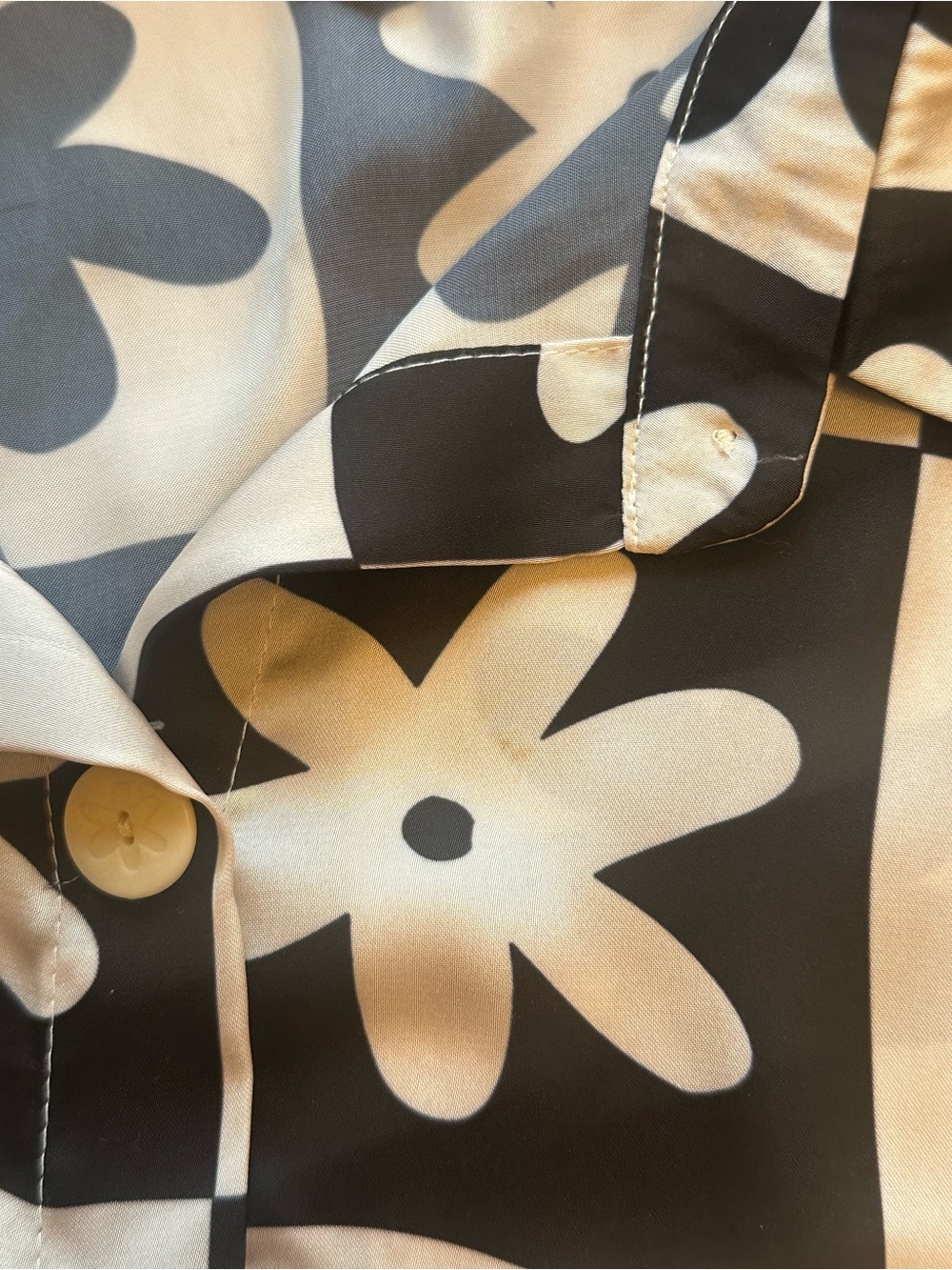 Lisa Says Gah Black & White Floral Check Pajamas - Picture 5 of 5